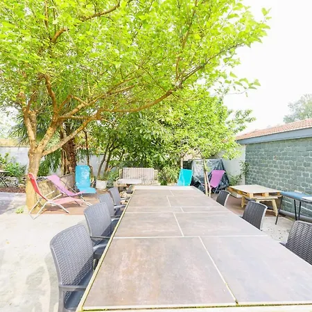 Le Doolie's - Cebu Private - Garden - Lounge *